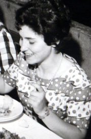 Elisa a tavola